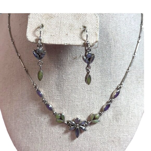 Fortunoff Sterling Silver Amethyst & Jade Floral Necklace & Earrings Jewelry Set - Picture 2 of 16